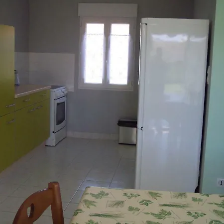 Le Chant Des Sables Holiday home *