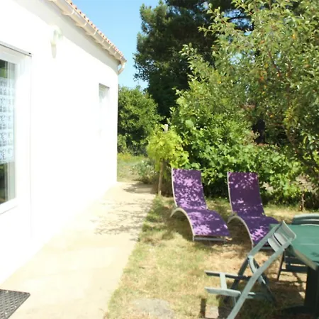Le Chant Des Sables Holiday home